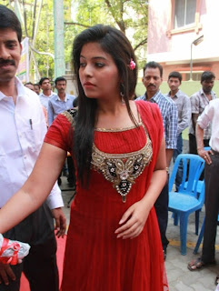 Actress Anjali Latest Hot Photos