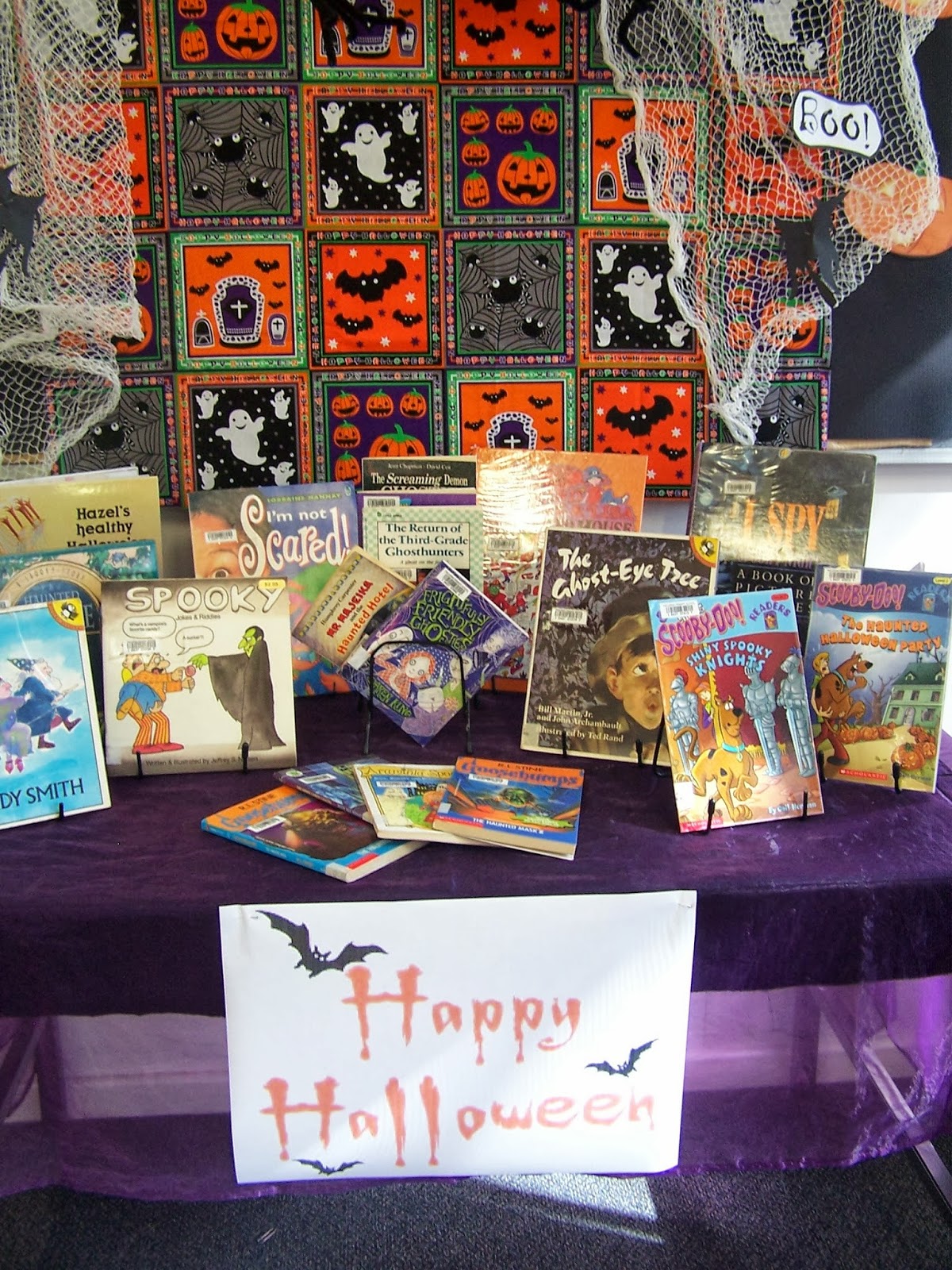  Library  Displays Halloween 