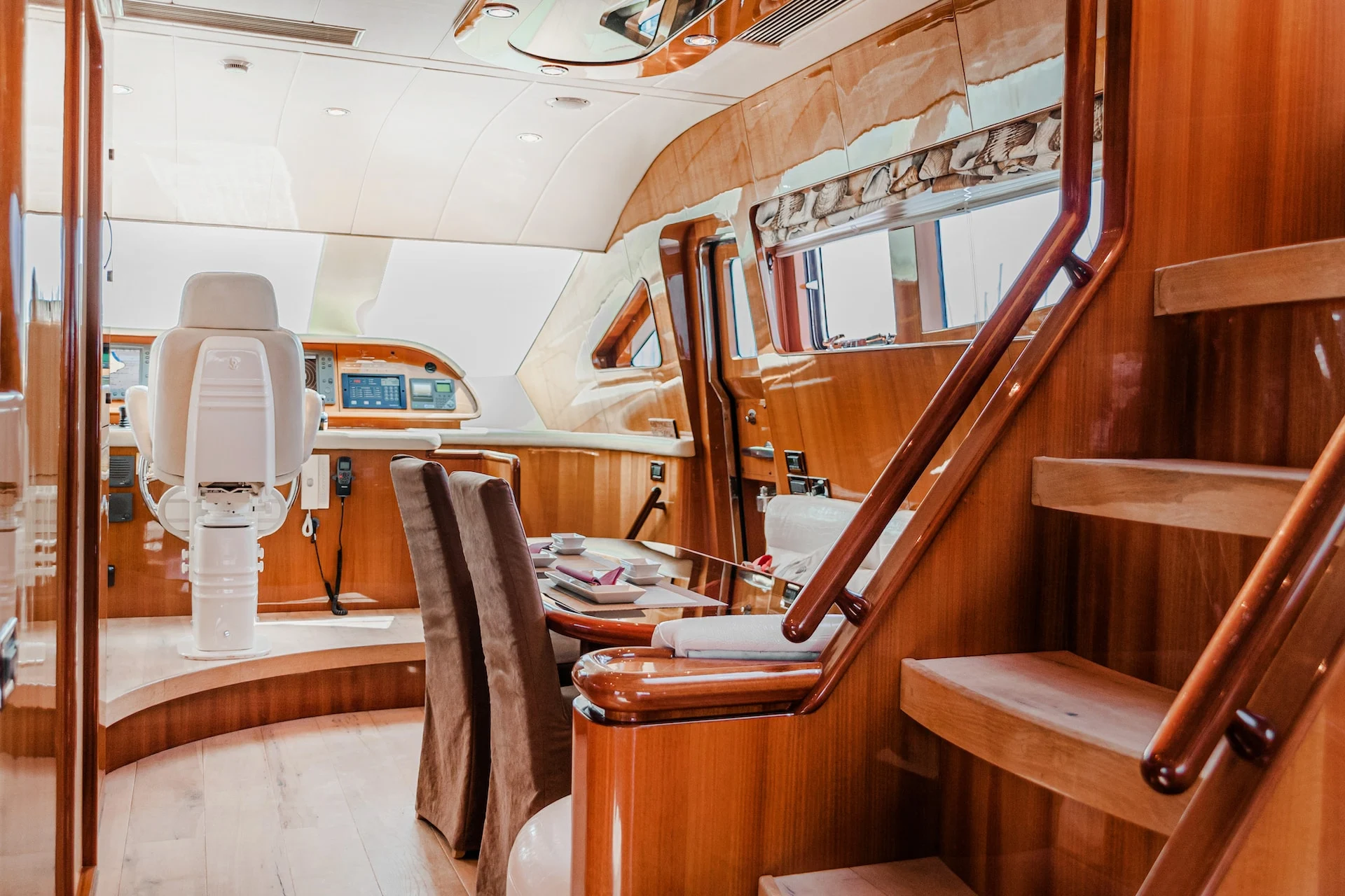 The Most Luxurious Yachts' Interior Design
