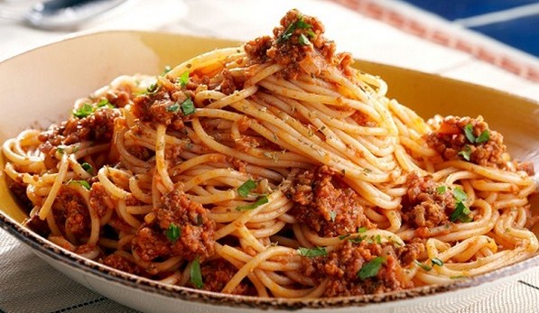 Delicious American-Italian pasta with meatballs