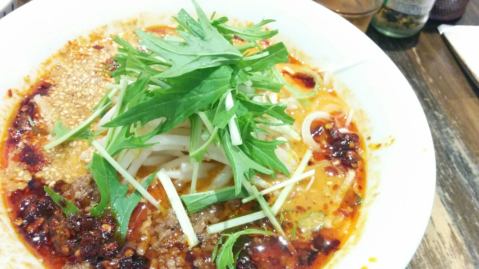 ラーメン居酒屋BABAKE　麻辣々麺