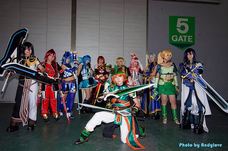 [Grupo_de_Cosplayers]