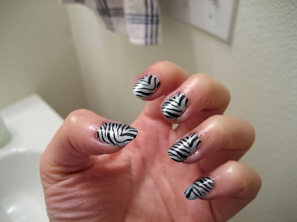 Nail Art Zebra Stripes Ideas