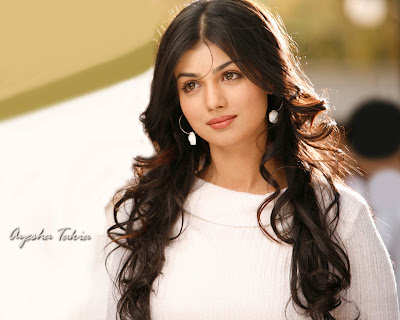 Ayesha_Takia_213_1264497601.jpg