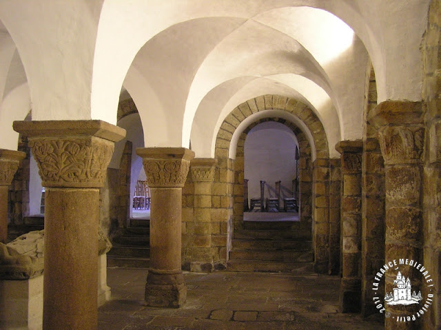 QUIMPERLE (29) - Eglise Sainte-Croix (Intérieur)