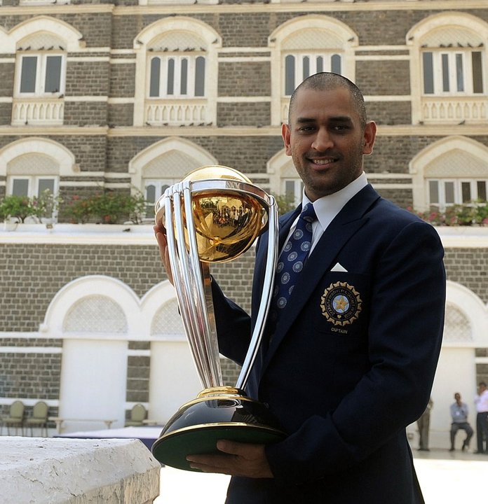 world cup 2011 champions dhoni. world cup 2011 champions dhoni