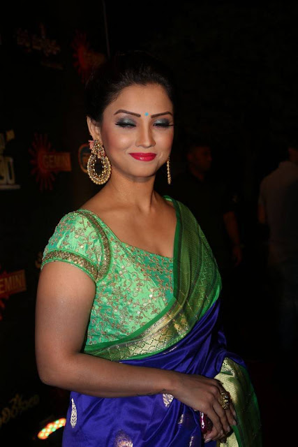 Bollywood actress Adaa Khan images in saree