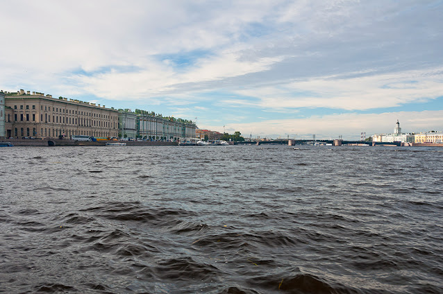 Panorama of the city from the Neva River (photo_3)