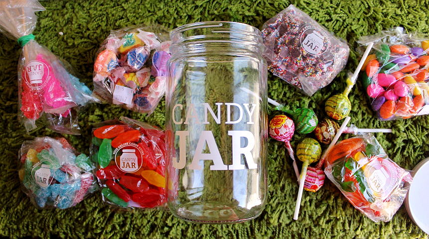 Candy Jar lets you browse hundreds of virtual barrels of candy- from nostalgic favorites to gourmet sweet treats, and even diabetic friendly options! (AD)