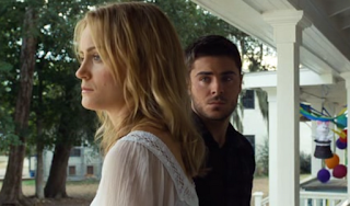 Taylor Schilling (Beth) y Zac Efron (Logan)