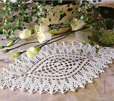 centre de table au crochet 