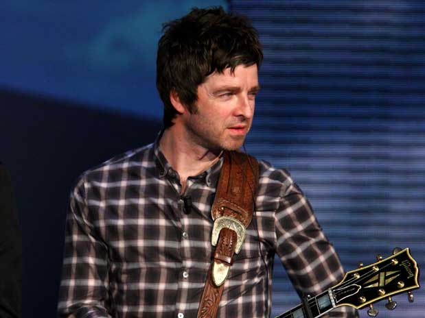 Noel Gallagher culpa Liam por Oasis não ser grande na América
