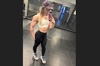 How many hours a day do women bodybuilders workout?