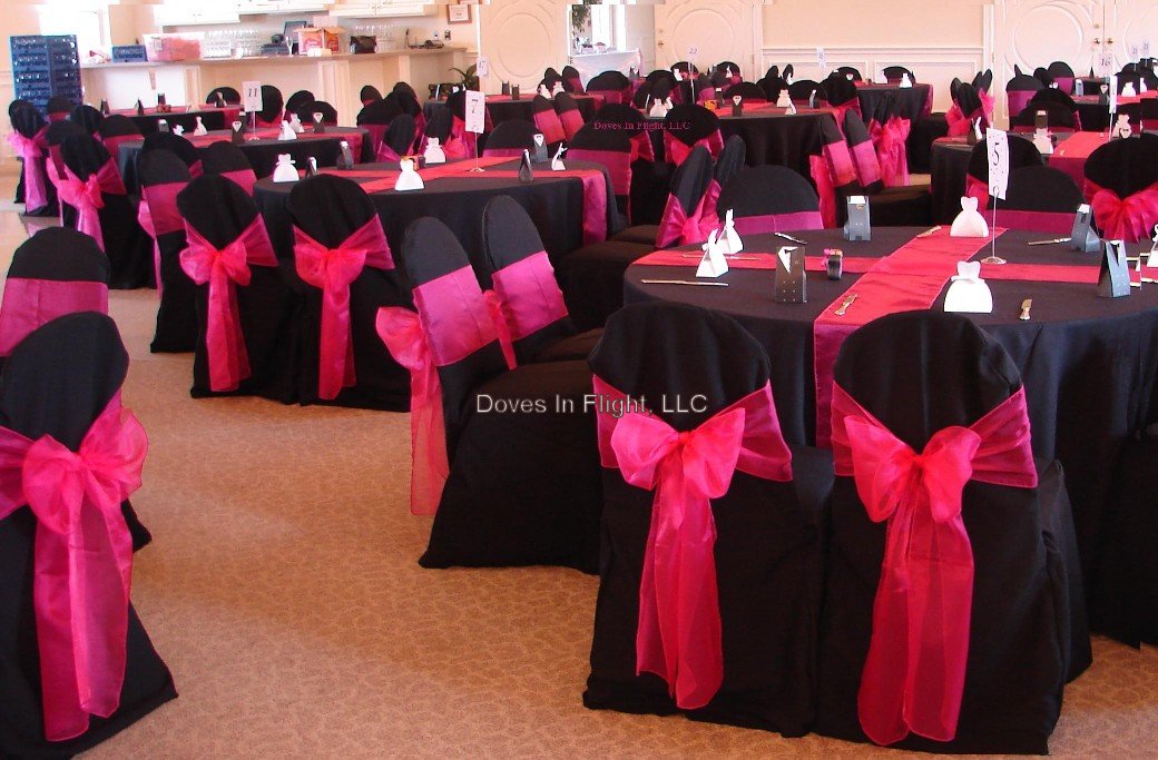 black and hot pink wedding ideas