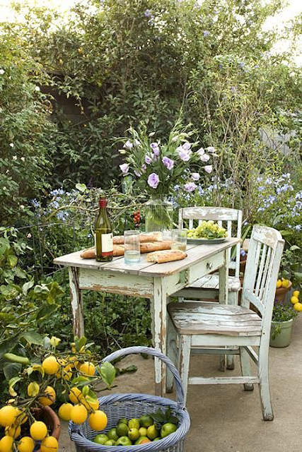 Shabby chic garden