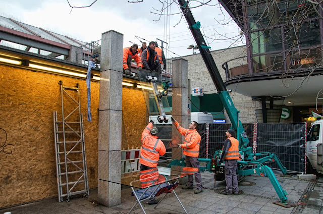 Baustelle Glasdacharbeiten, U-Bahnhof Zoologischer Garten, Hardenbergplatz, 10623 Berlin, 08.01.2014