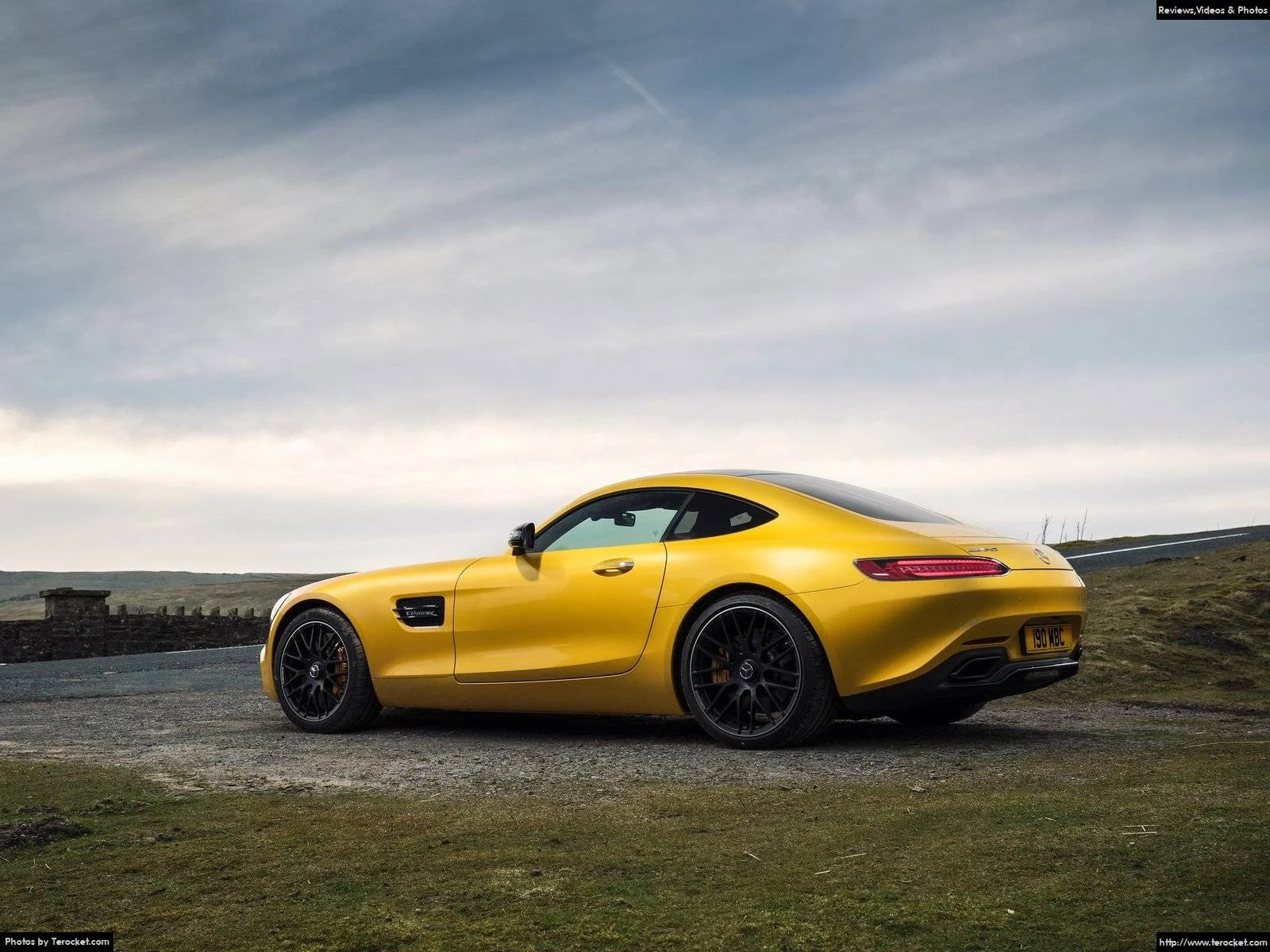 Hình ảnh xe ô tô Mercedes-Benz AMG GT S UK-Version 2016 & nội ngoại thất