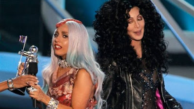 RedOne cuenta cómo fué que junto a Cher y Lady GaGa