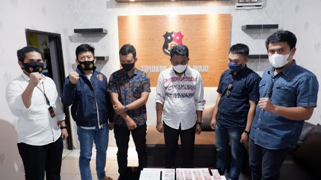 Peras Kades Rp 10 Juta, Tiga Oknum LSM Diamankan Dimapolres Wajo