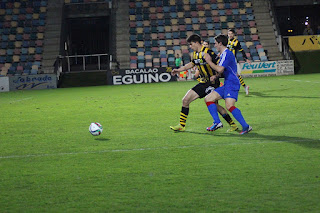 El Barakaldo CF sufre ante el Amorebieta su primer empate en Lasesarre en la liga