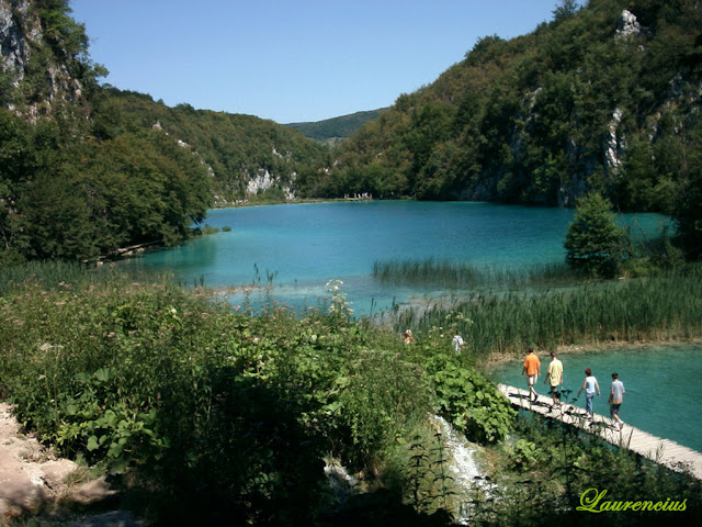 Foto-Danau-Indah-Plitvice-Lakes_8