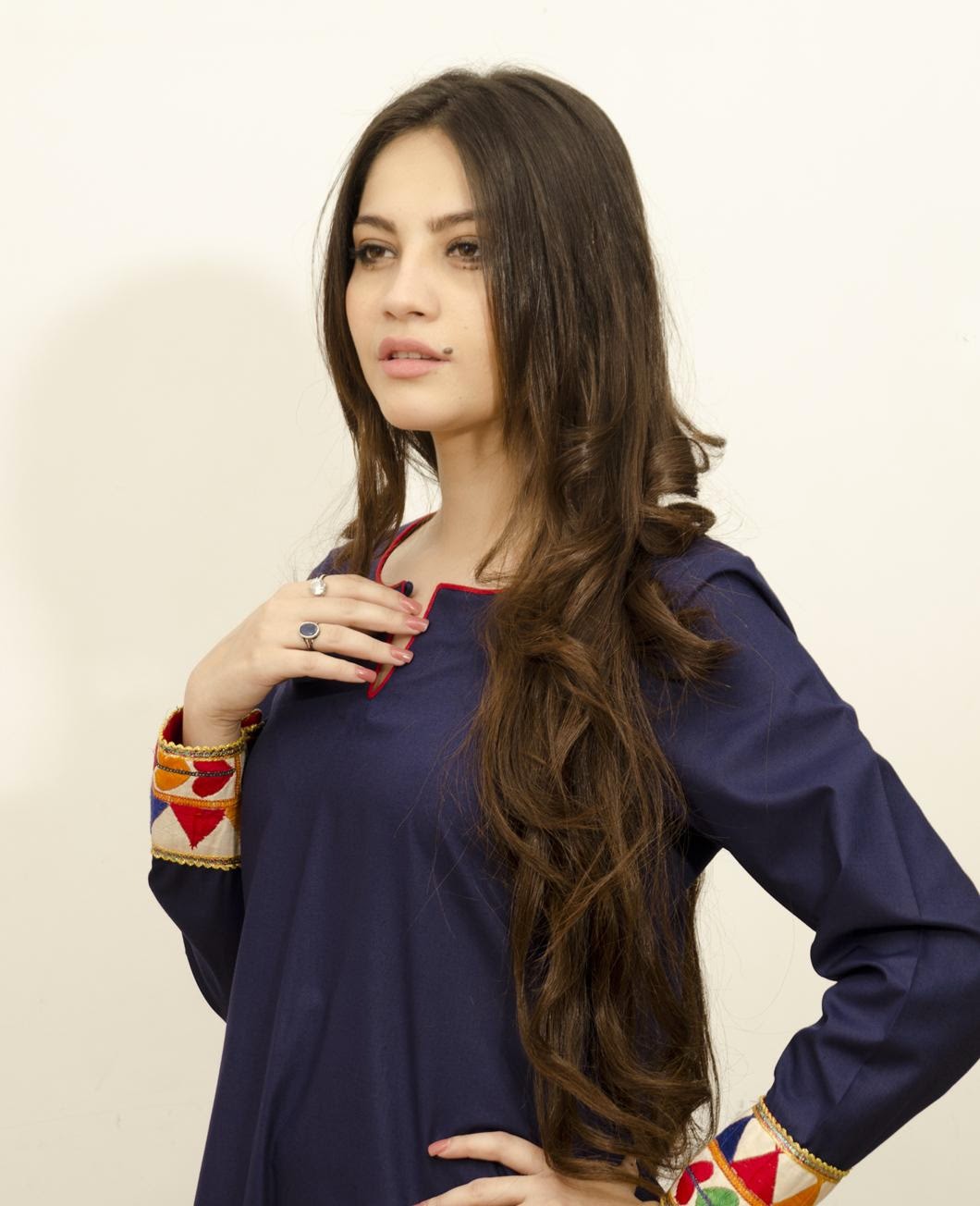 Neelam Muneer Free Wallpapers