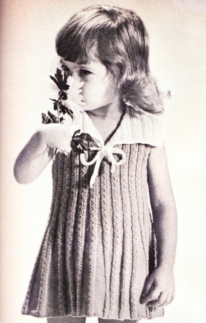 The Vintage Pattern Files: Free 1960's Knitting Pattern - Little Girls Sailor Dress