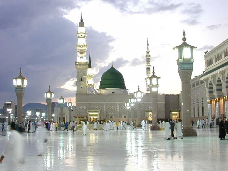 Masjid Nabawi has 10