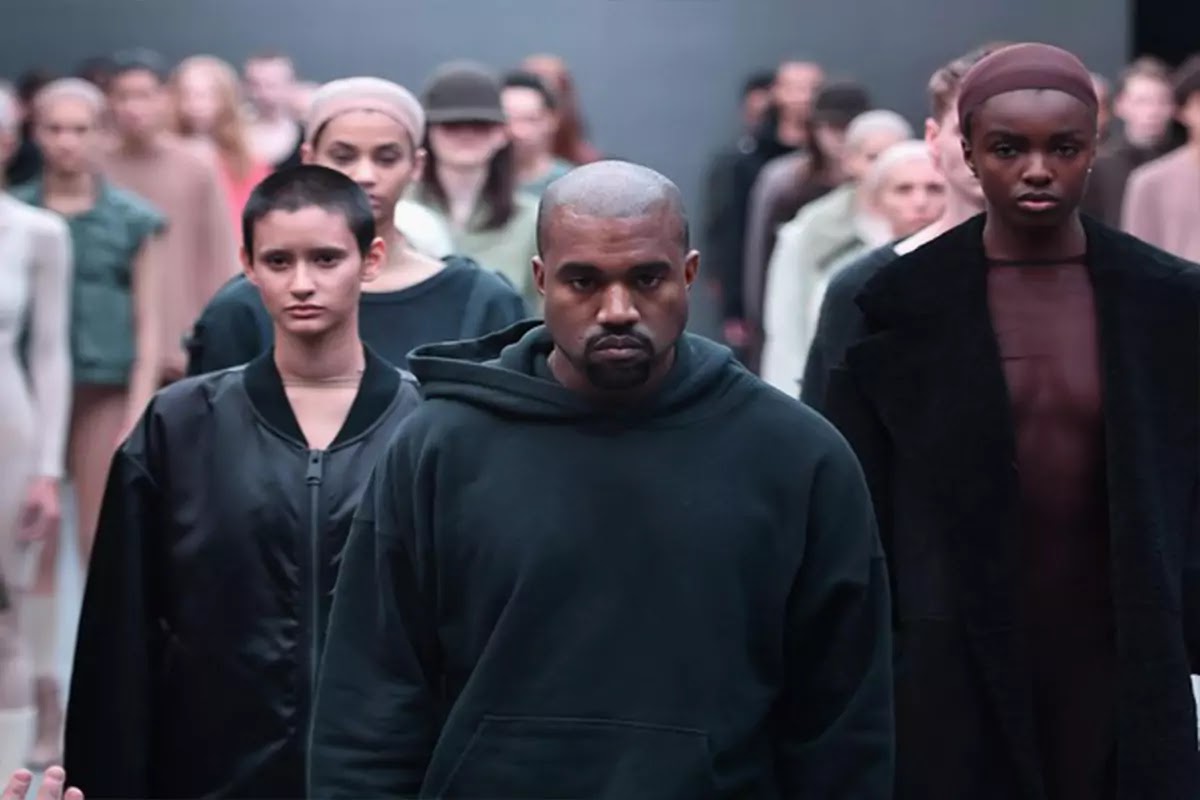 Kanye West Tunjuk Desainer Rusia Jadi Kepala Desain Yeezy
