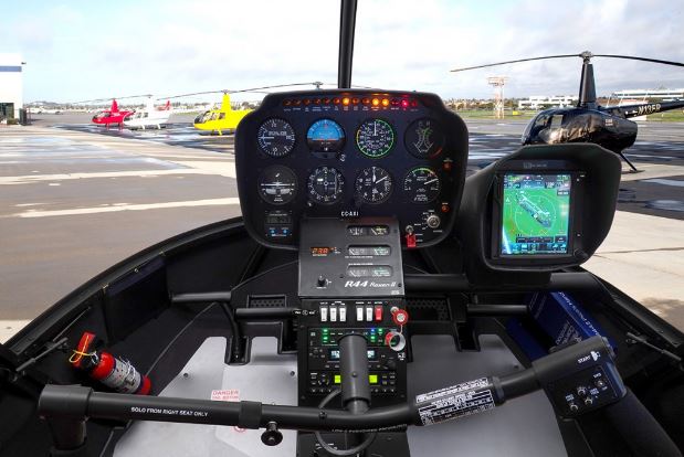 Robinson R44 Raven II cockpit