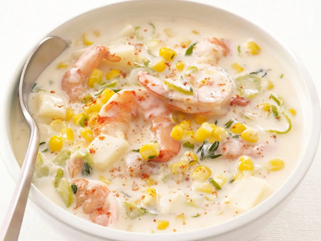 How To Make Shrimp and Corn Chowder at Home
