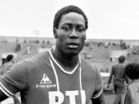 Jean-Pierre Adams, former France defender, dies 39 years after falling into coma.