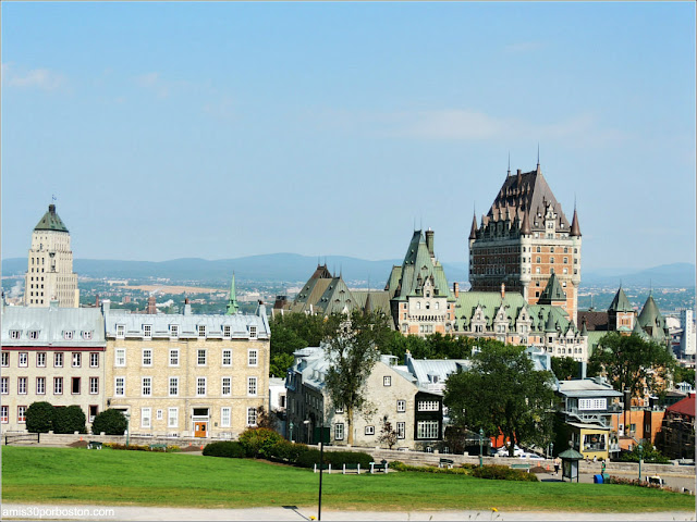 Vistas del Castillo de Frontenac desde la Ciudadela de Quebec