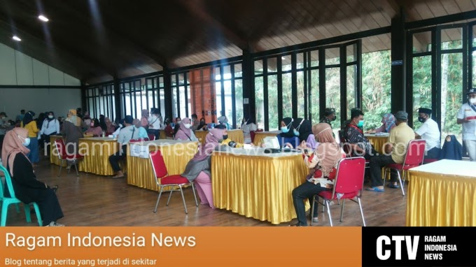 Bersama PMI KBB, Karang Taruna Cihanjuang Gelar Vaksinasi Sinovac
