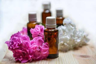 Aromatherapy oils with flowers