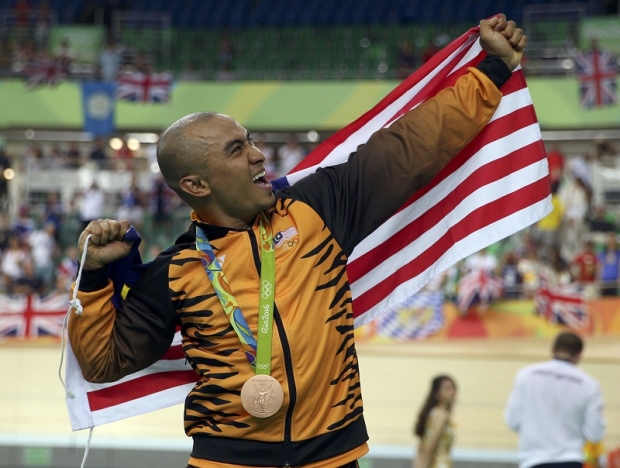 http://www.themalaymailonline.com/sports/article/azizulhasni-awang-takes-bronze-at-the-mens-track-cycling-keirin-in-rio