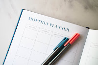 Monthly Planner - Photo by 2H Media on Unsplash