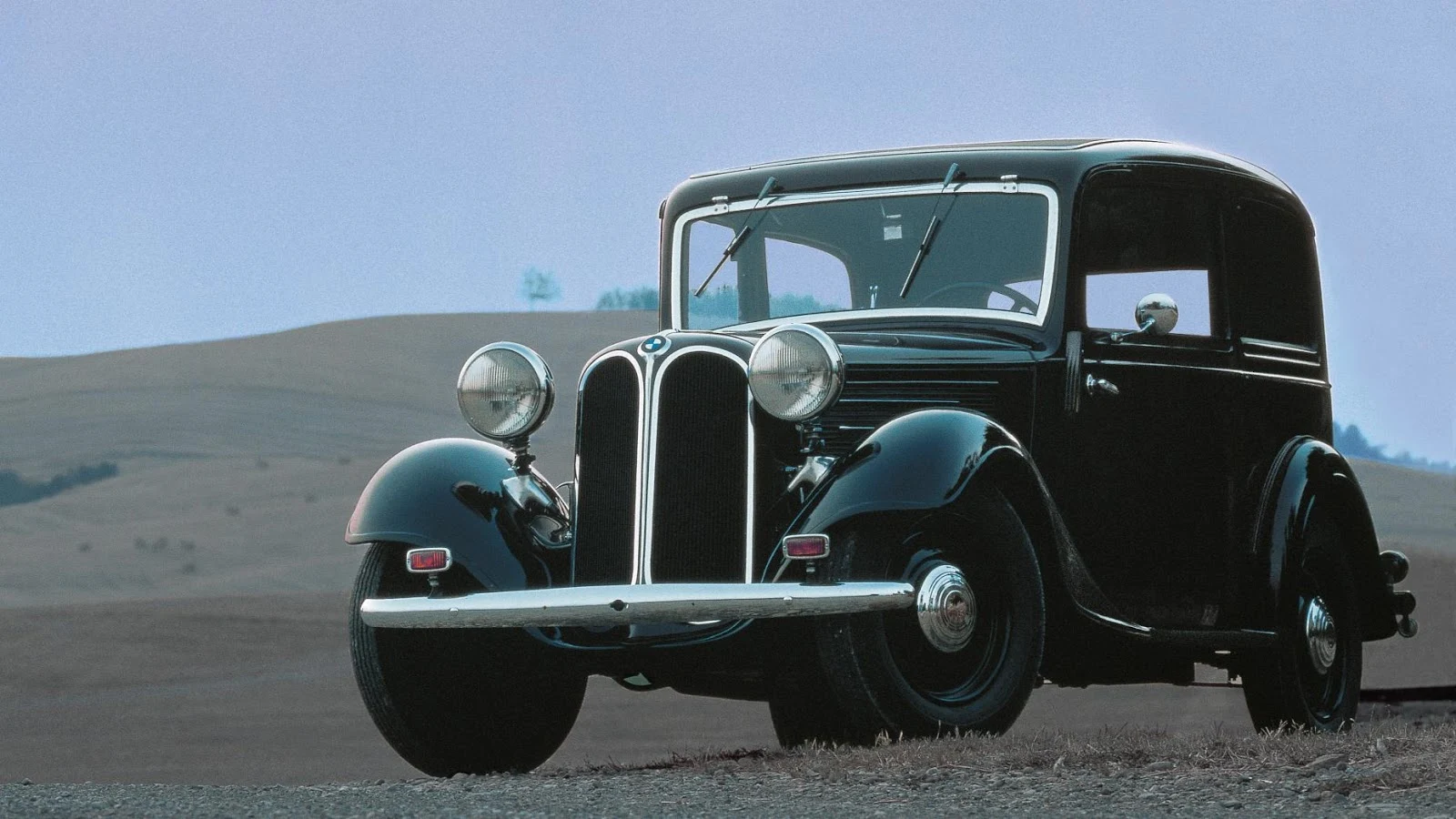 1933-1934 BMW 303