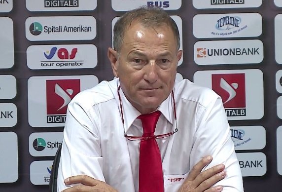 Gianni de Biasi to continue to be Albania's National coach until 2017