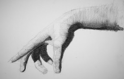 Drawing the hand: begin to render the form