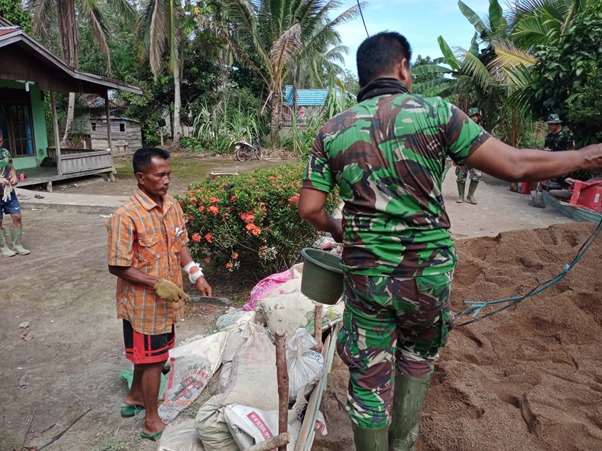 Rela Tinggalkan Pekerjaan Rumah Demi Sukseskan TMMD Ke-111 Kodim 1207/Pontianak