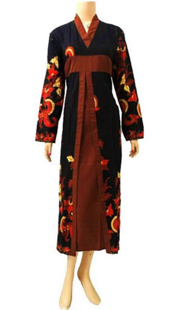 Model Terbaru Jubah Batik Wanita Modern Elegan Di Jual 