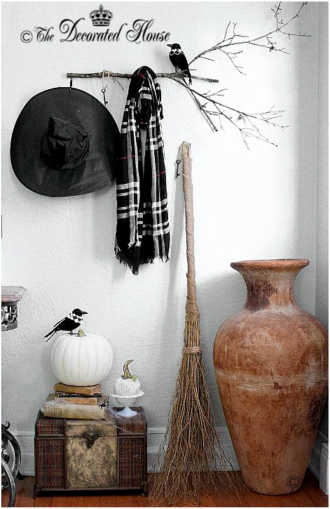 The Decorated House ~ Halloween Decorating Black and White