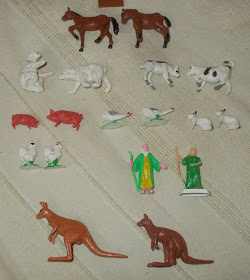 1972; 291283/F920; Bible toy; Biblical Toy; Blue Box; Domestic Animals; Farm Animals; Hong Kong Noah's Ark; Made In Hong Kong; Miniature Play Set; NMP; No. 5059A; Noah; Noah's Ark; Plastic Animals; Small Scale World; smallscaleworld.blogspot.com; Tai Sang; The Ark; Toy Animals; Wild Animals; Zoo Animals; 6 NMP Noah's Ark; Made In Hong Kong; Miniature Play Set No. 5059A DSCN0100 2nd bag of animals and people contents overview