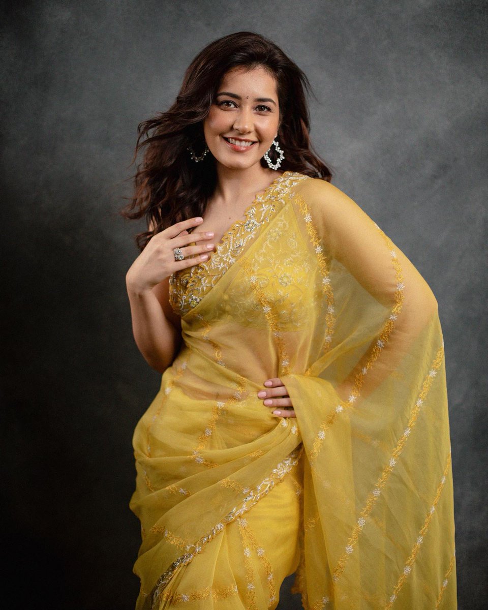 Rashi khanna pic