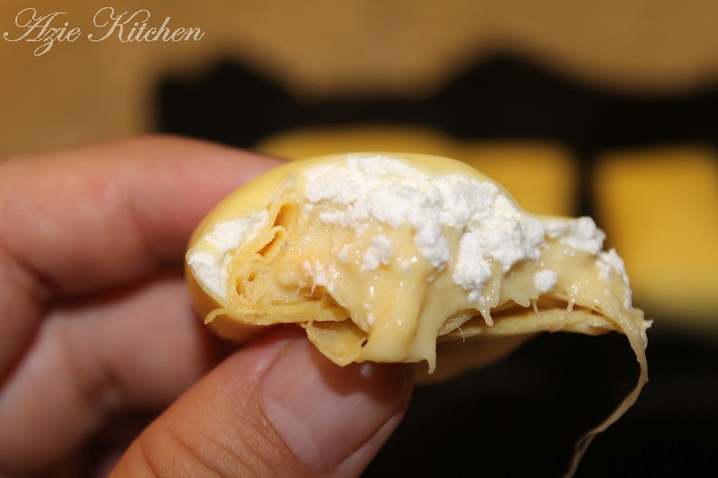 Sedap Nyer Pancake Durian - Azie Kitchen