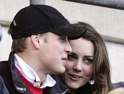 kate and william photos engaged. Prince William Engagement