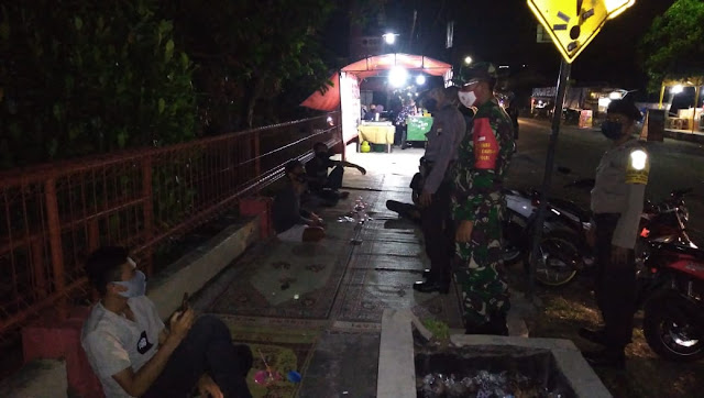 Penegakan Disiplin Protokol Kesehatan Oleh Koramil Dan Polsek Pedan