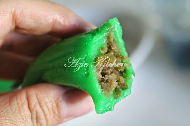 Sedap Nyer Kuih Buah Peria - Azie Kitchen