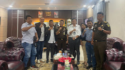 Kajari Muttaqin Harahap Terima Audiensi DPC Peradi RBA Medan Periode 2024-2028
